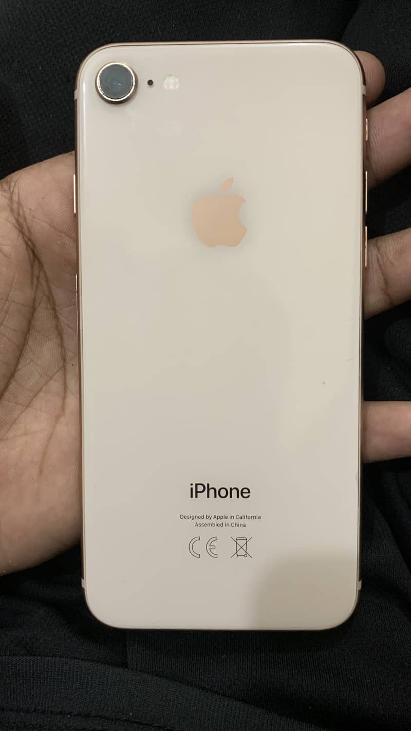 Apple iPhone 8 3