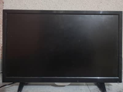 Smart Gold 32" LED TV with Built-in HiFi Woofer - Clean Condition