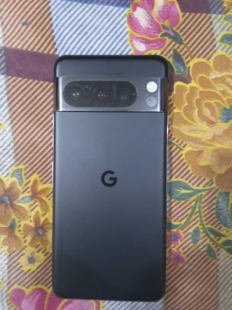 Google Pixel 8 Pro 2