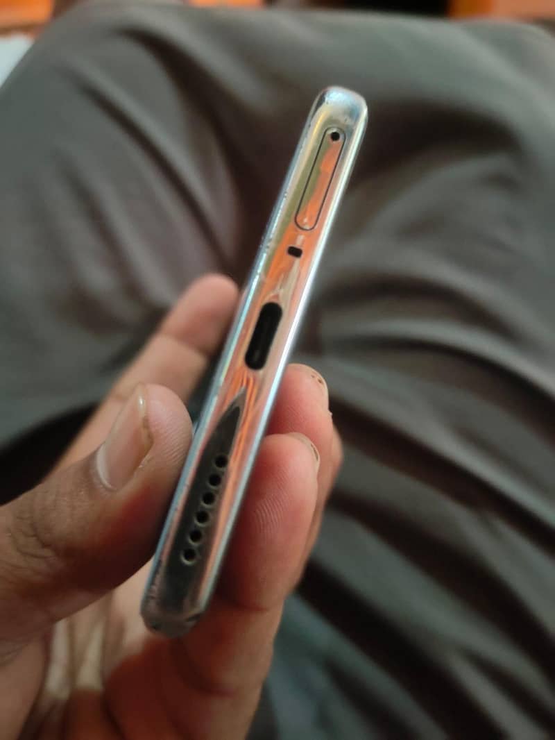Tecno CAMON 40 Pro 5