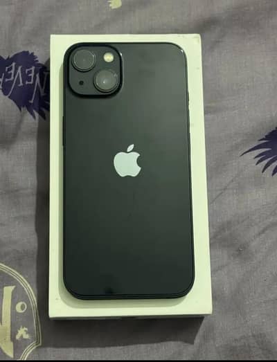 Apple iPhone 13 jv
