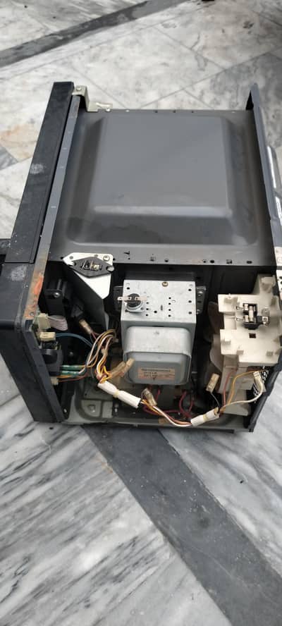 Microwave