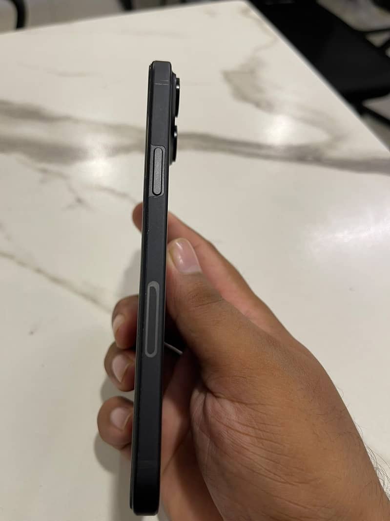 Apple iPhone 15 plus 3
