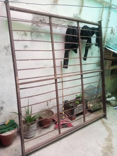 bed iron &wood