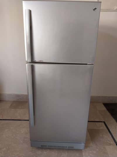 PEL Fridge Model 150 Arctic
