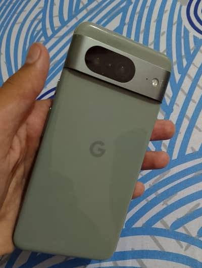 Google Pixel 8
