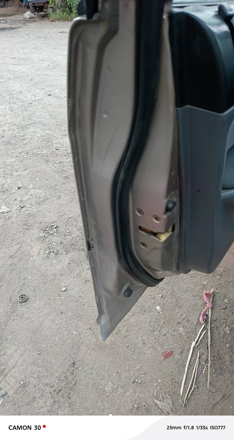 Honda Civic Oriel 2001 10
