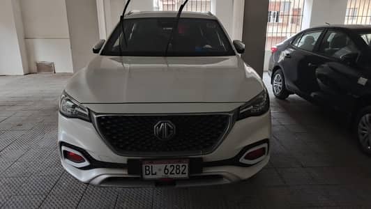 MG HS 2021