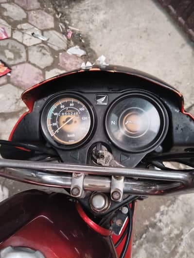 Honda CD 100