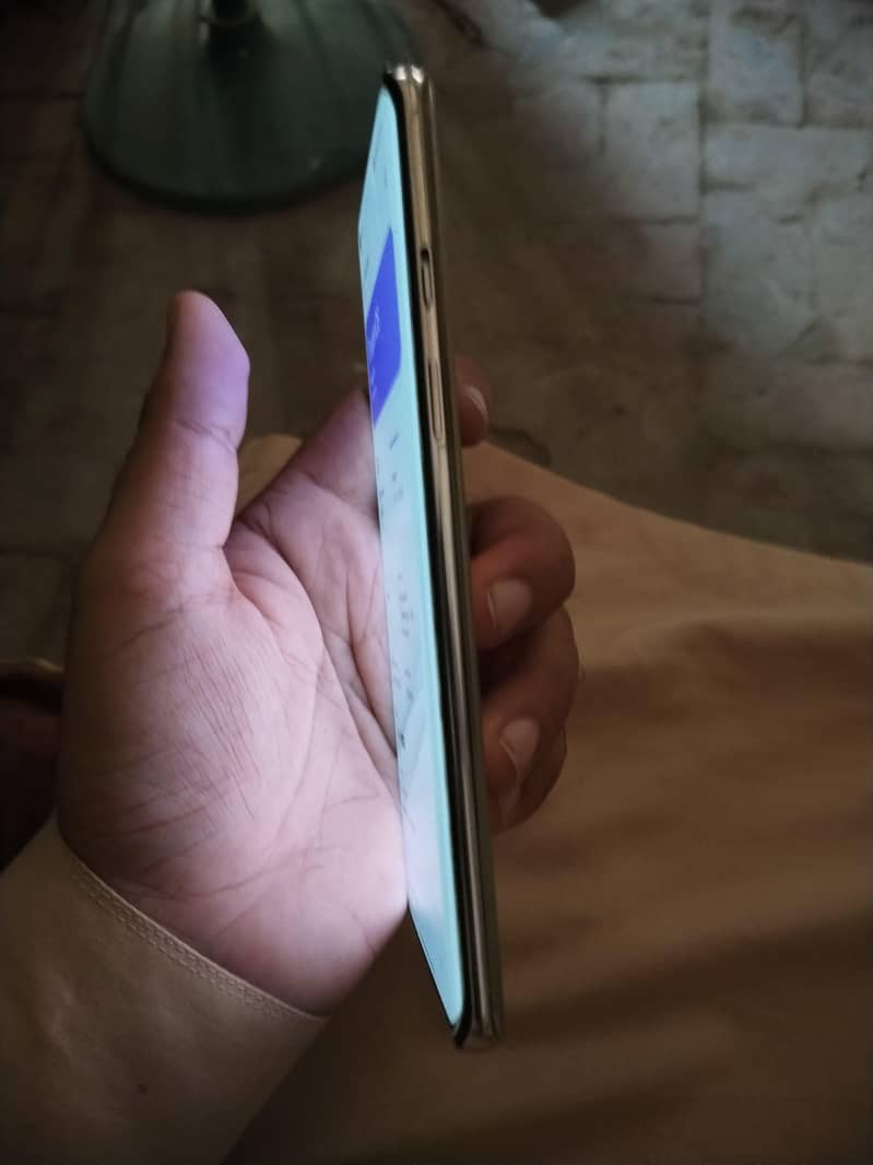 One Plus 8 5