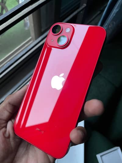 Apple iPhone 13