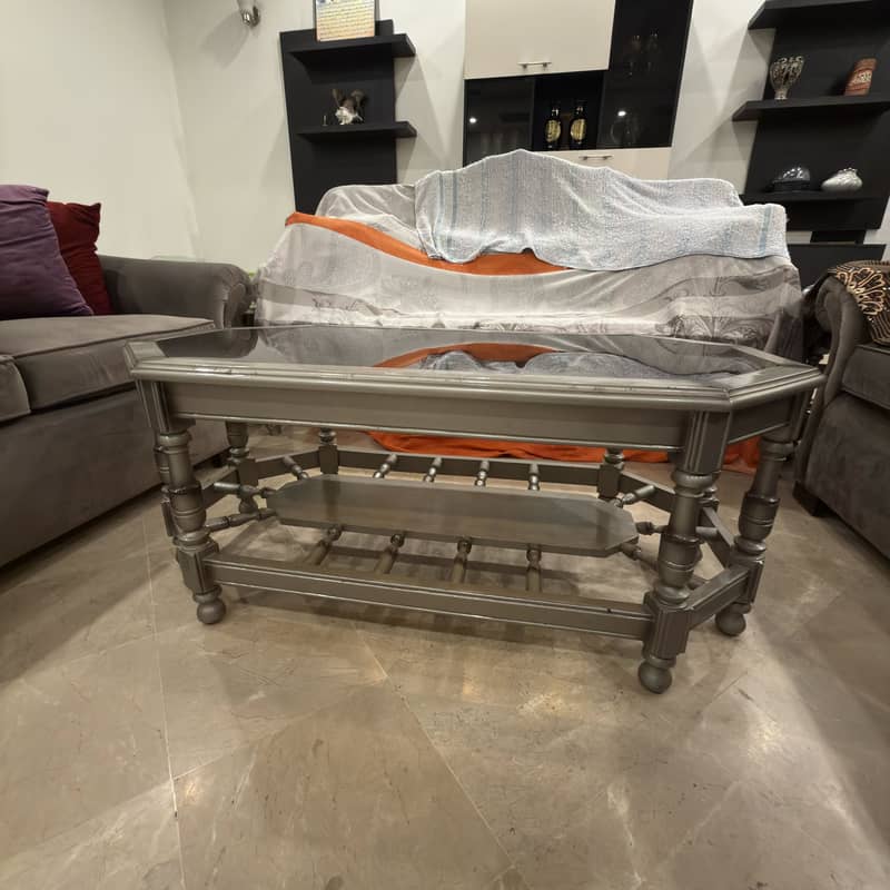 Sofa Set with tables 2