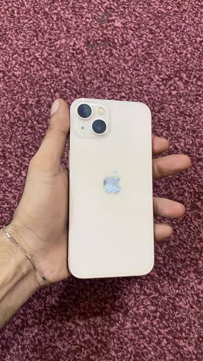 Apple iPhone 13