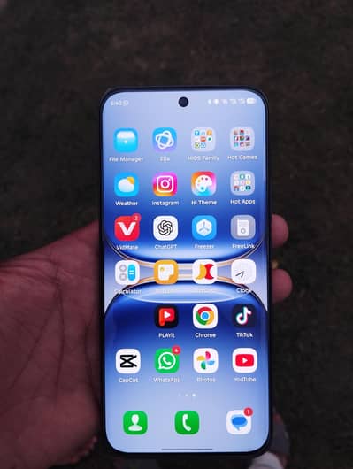 Tecno spark 40 pro plus