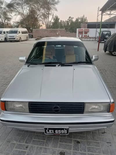Nissan Sunny 1986