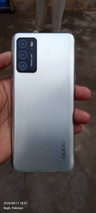 OPPO A16
