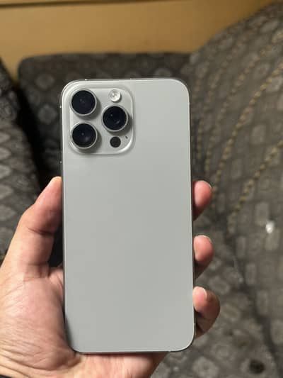 15 PROMAX  256 GB