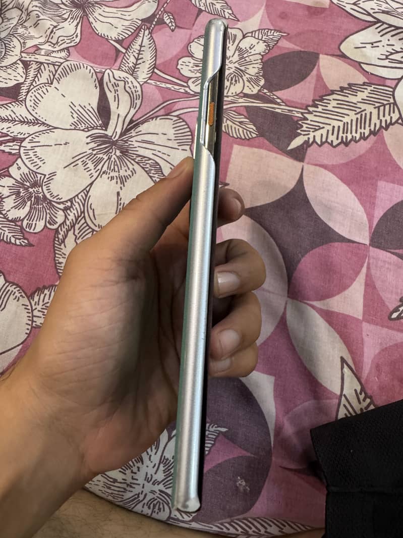 Tecno Camon 40 Pro 2