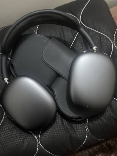 Apple AirPods Max