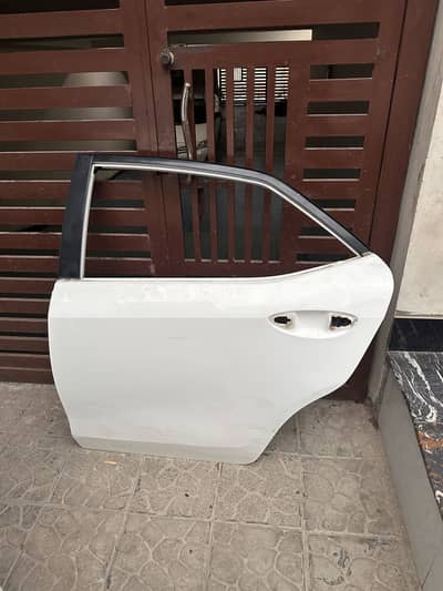 corolla 2015-2025 Dooor