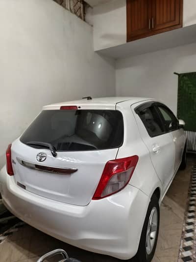Toyota Vitz 2013