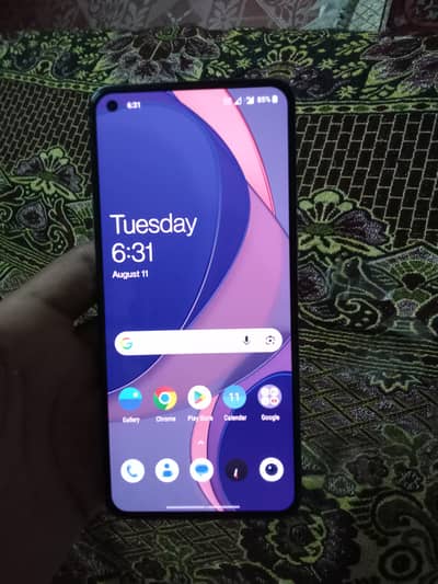 one plus 8 T,(12/256), condition 10/9.5 total genuine dual sim working