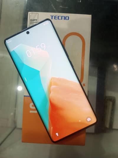 tecno Spark 20 Pro Plus    8 256
