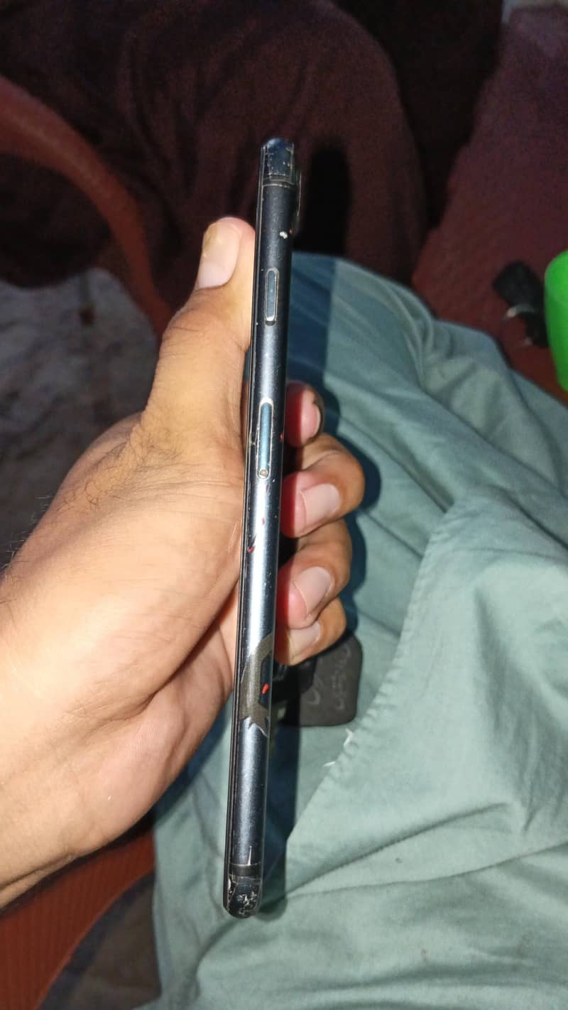 Apple iPhone 7 Plus 1