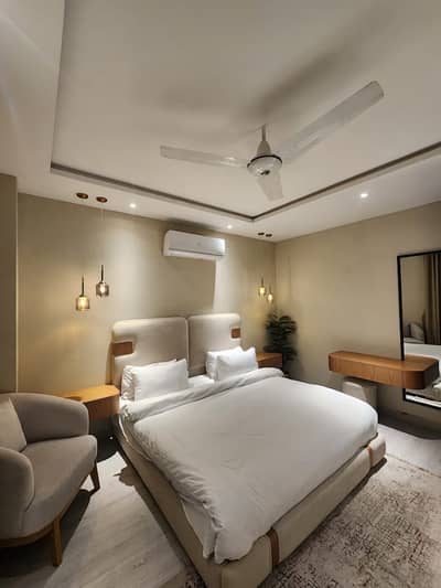 1 Bedroom Luxury Furnished Apartment is Available for Rent in Bahria Town Lahore