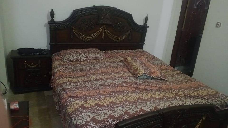 king bed good condition 3