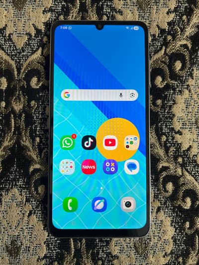 Samsung Mobile A06