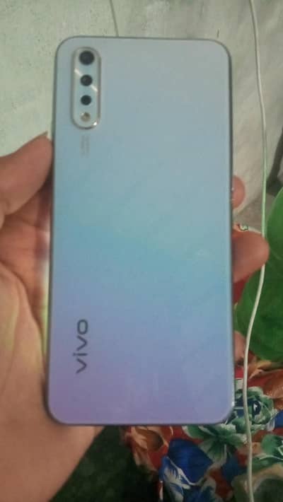 vivo s1