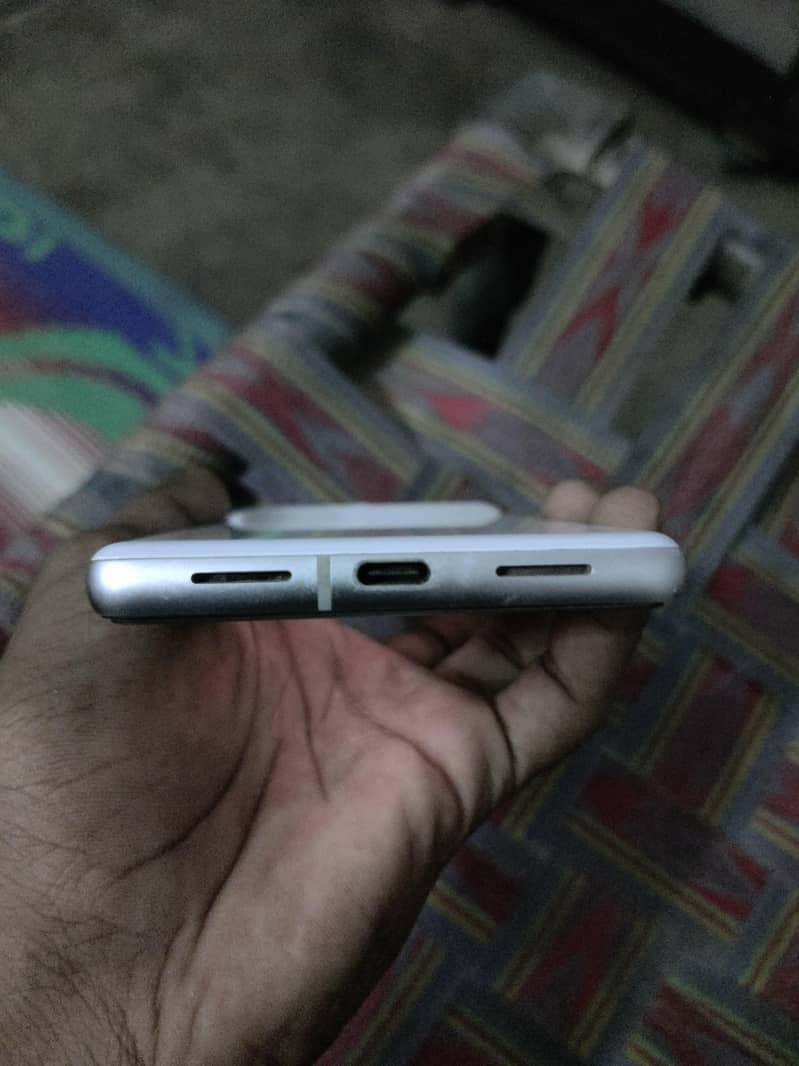 Google Pixel 7 2