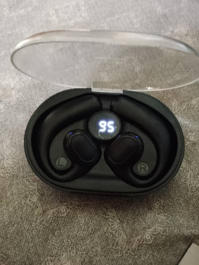 Air buds