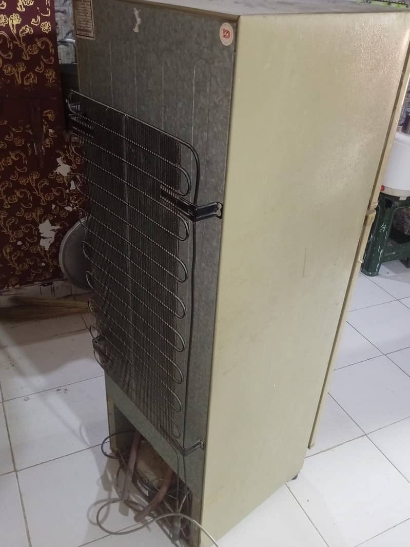Refrigerator 3