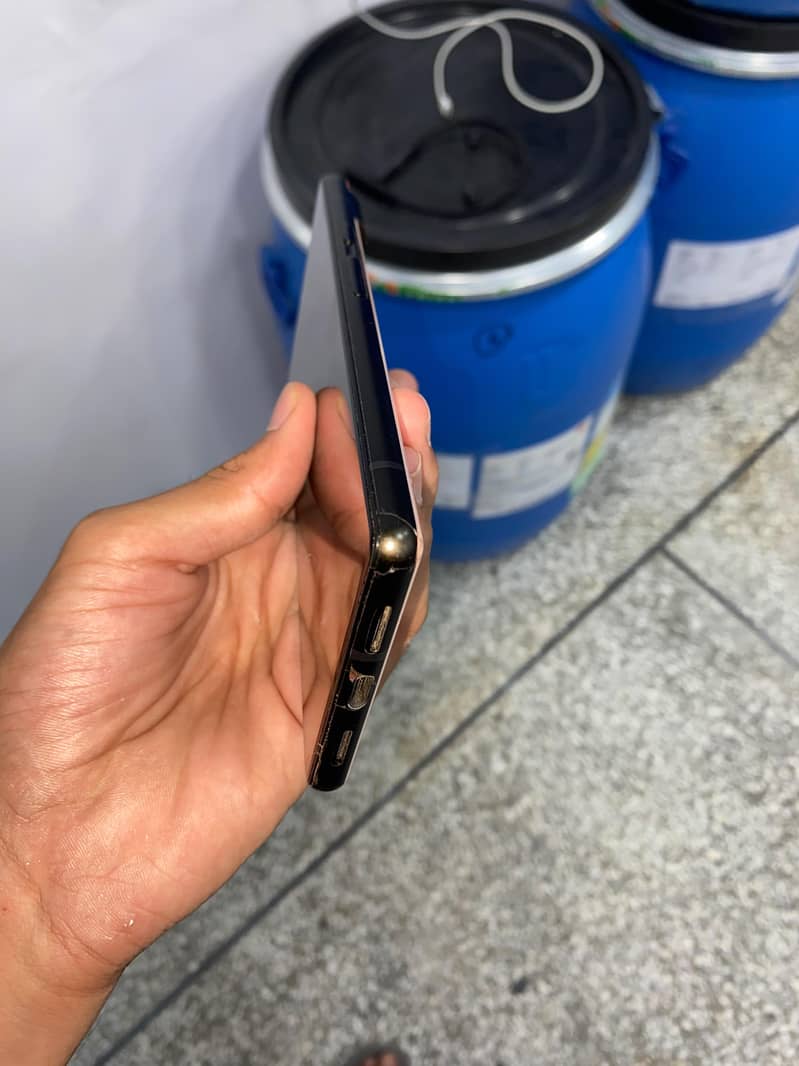 Google pixel 6 4