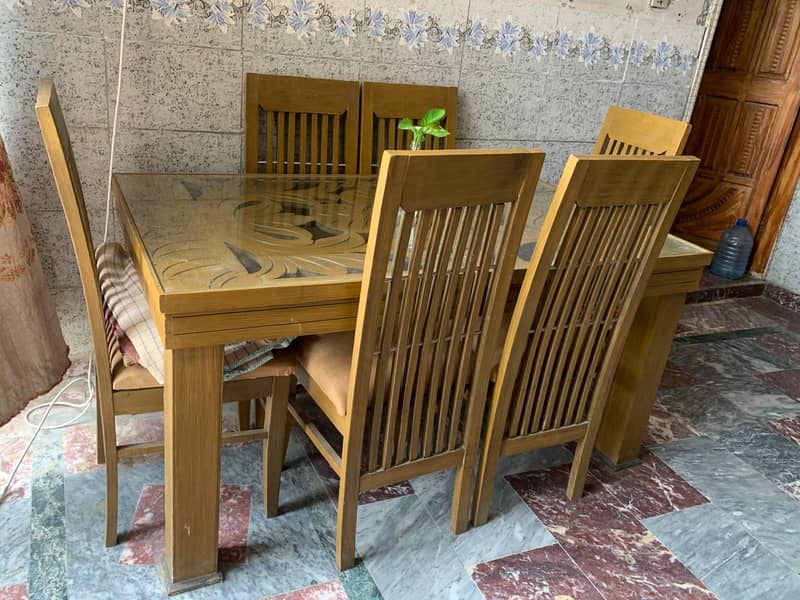 6 persons dining table 1