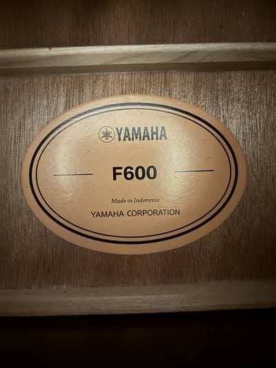 Yamaha F600