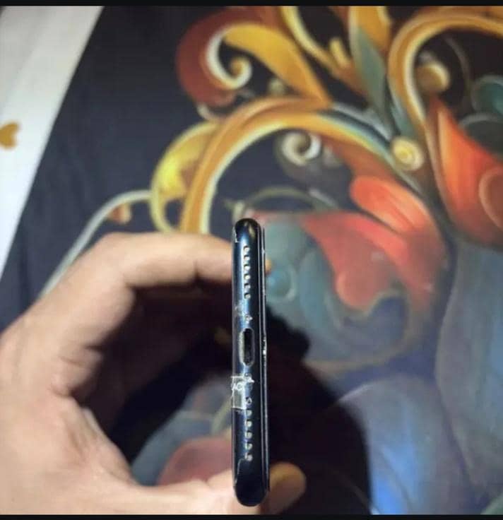 Apple iPhone SE 3