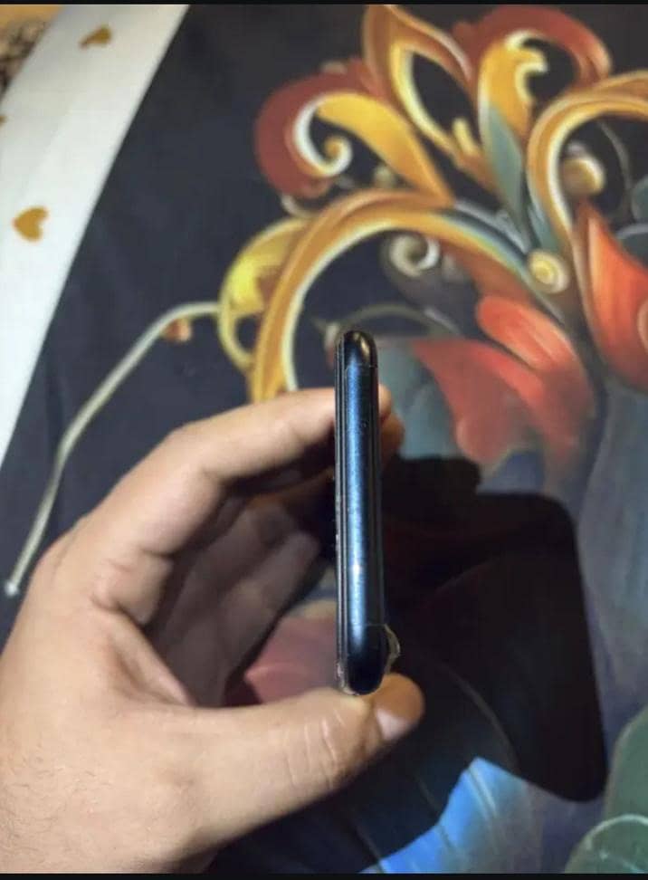 Apple iPhone SE 4
