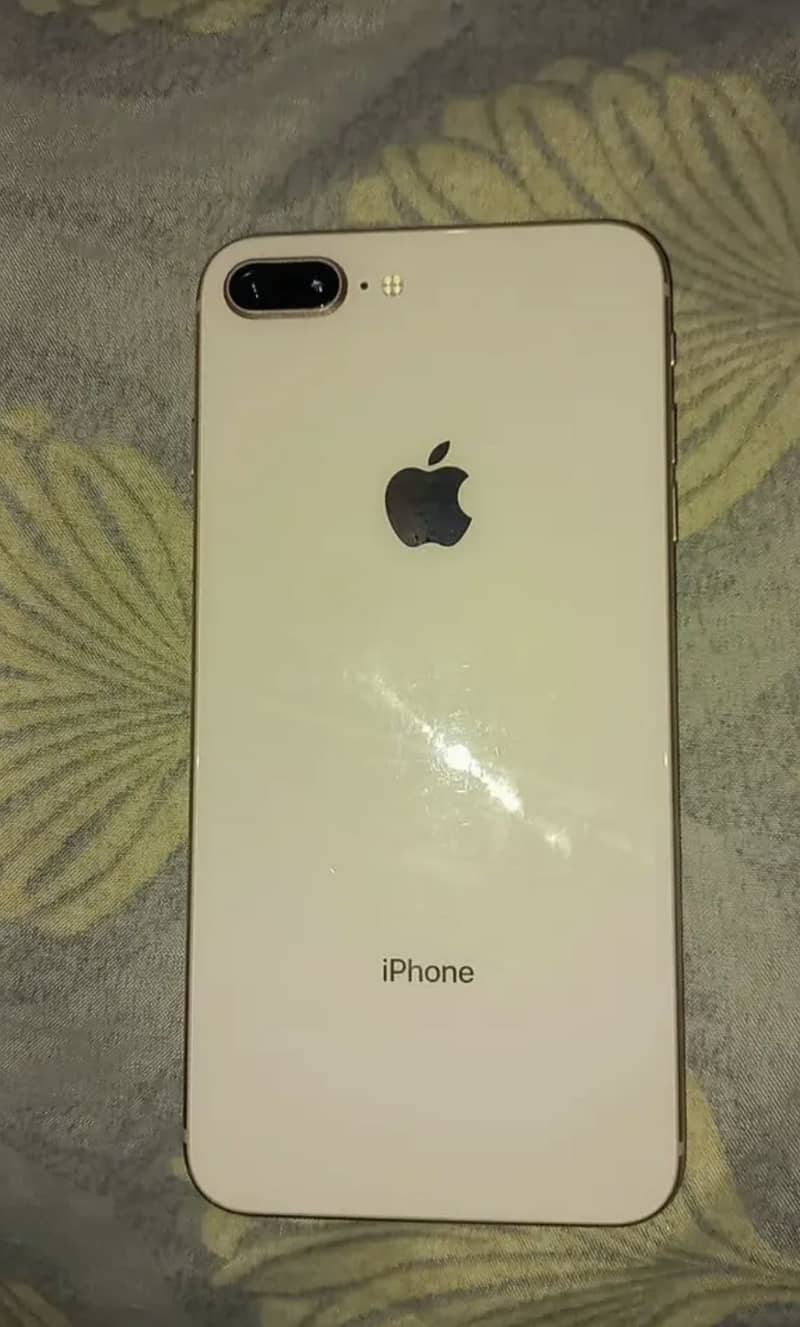 Apple iPhone 8 Plus 0