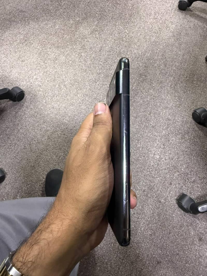 Google Pixel 8 Pro 2