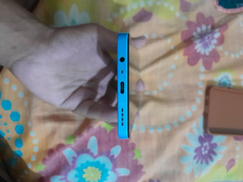 Realme Note 50 4