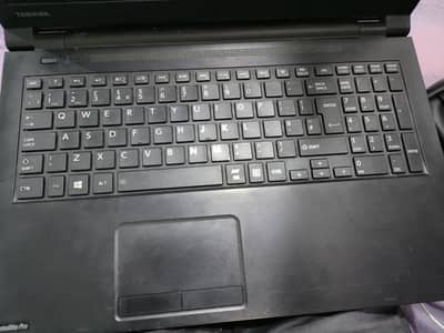 Toshiba Laptop 8GB RAM – 128GB Storage – Excellent Condition