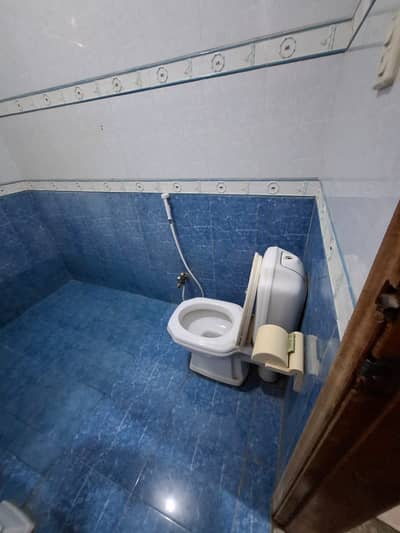 Sale flat 2bed. d. d Munir Arcade 3rd floor corner west open johar mor
