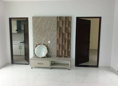 4 Beds 10 Marla Double Unit Beautiful Location House for Rent in DHA Phase 5 Lahore.