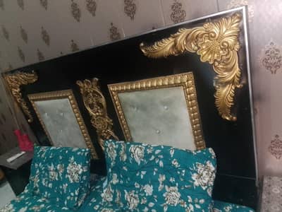 King size Bed