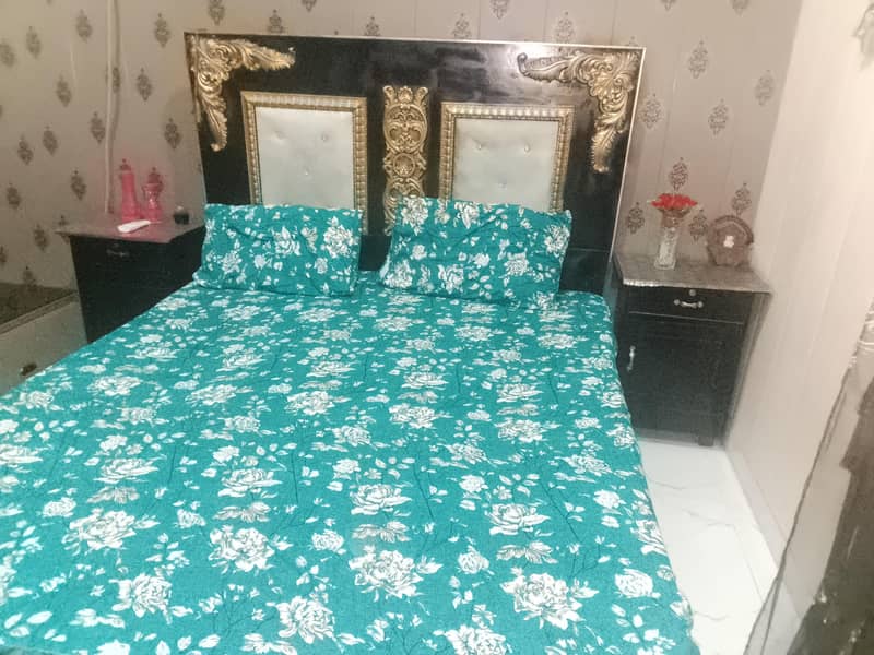 King size Bed 1
