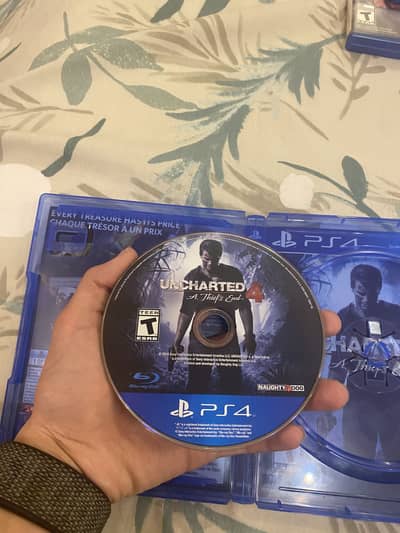 UNCHARTED 4 BRAND NEW WITH BOX PS4