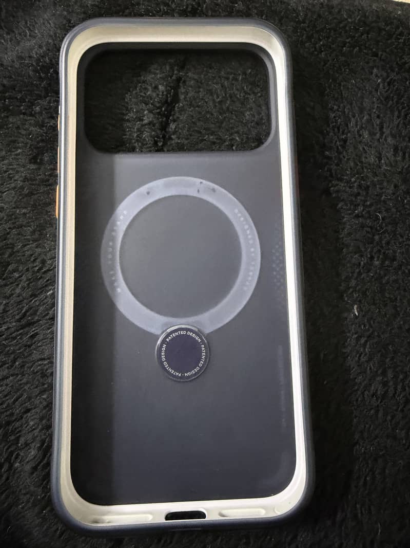 iPhone 17 pro max case 4